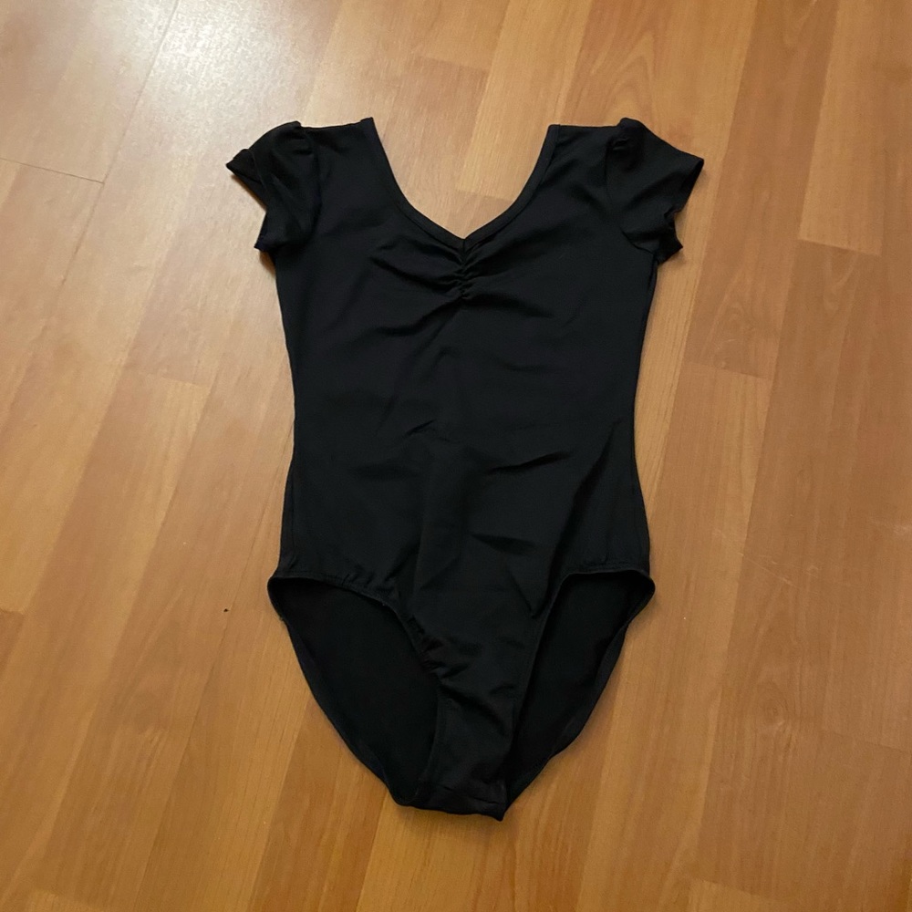 BLACK LEOTARD